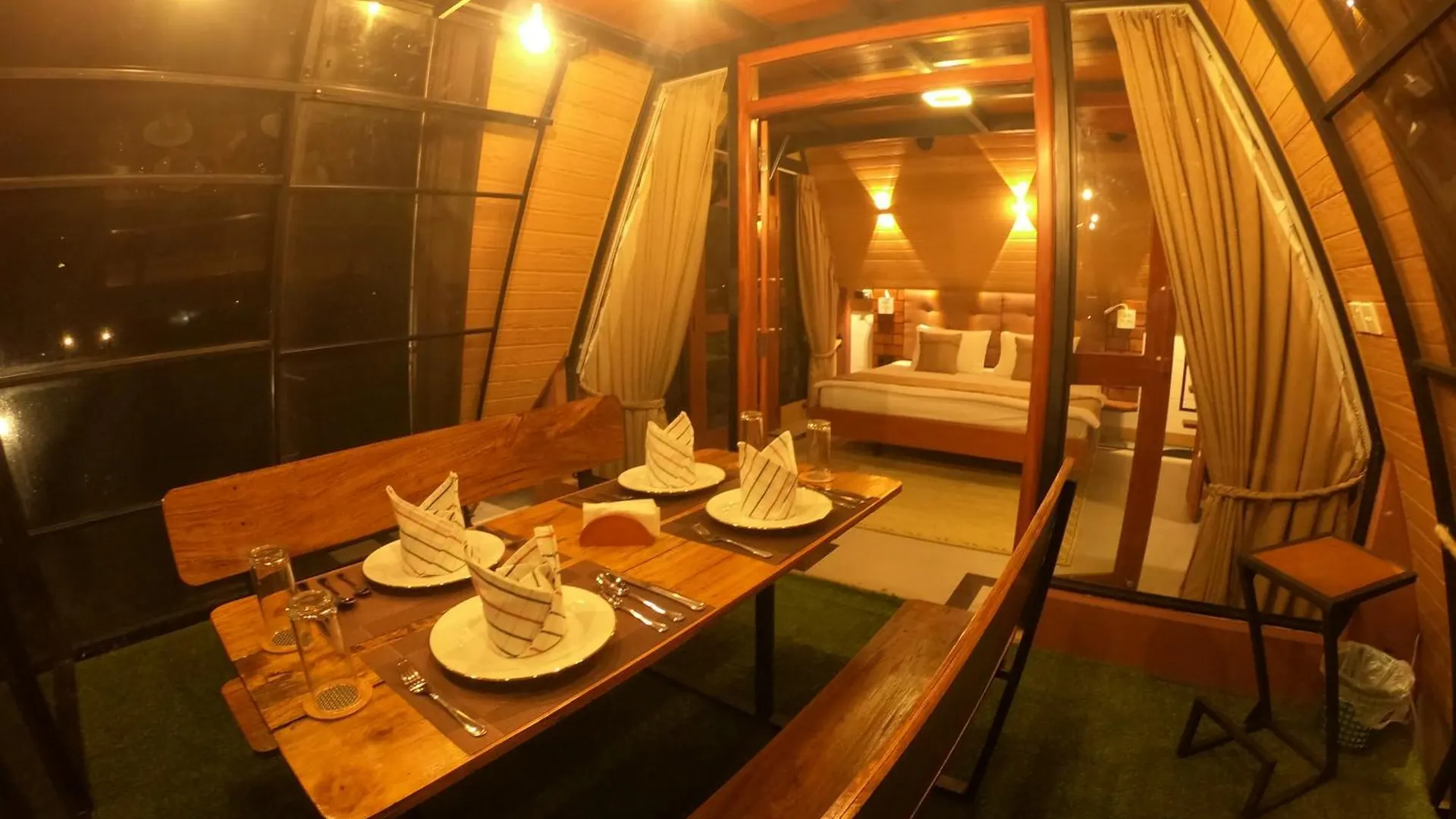 Jetzo Grand Chalet Nuwara Eliya Bed & Breakfast